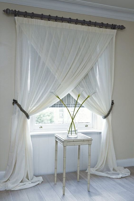 Curtain